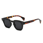 SO&EI Ins Popular Fashion Square Sunglasses Women Retro Rivets Orange Blue Shades UV400 Men Trending Clear Lens Frame OC-219 Oak Vintage Tartaruga 